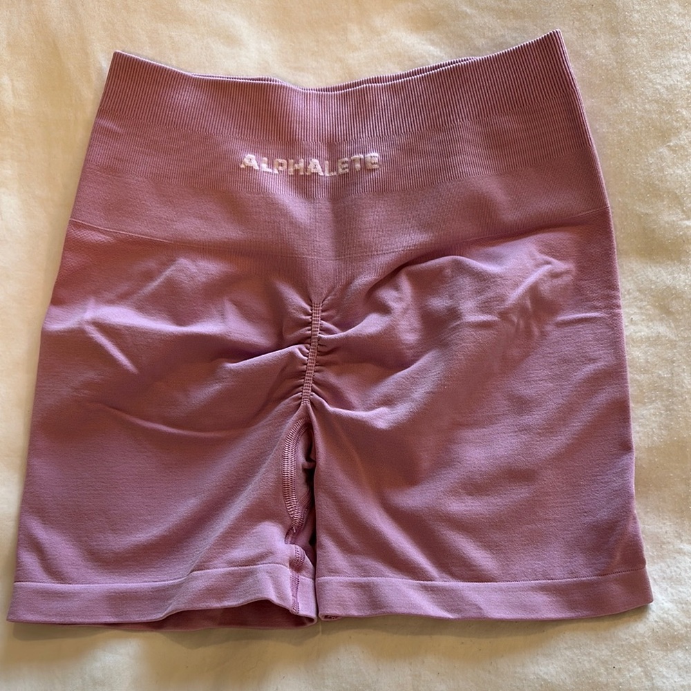 Alphalete biker short